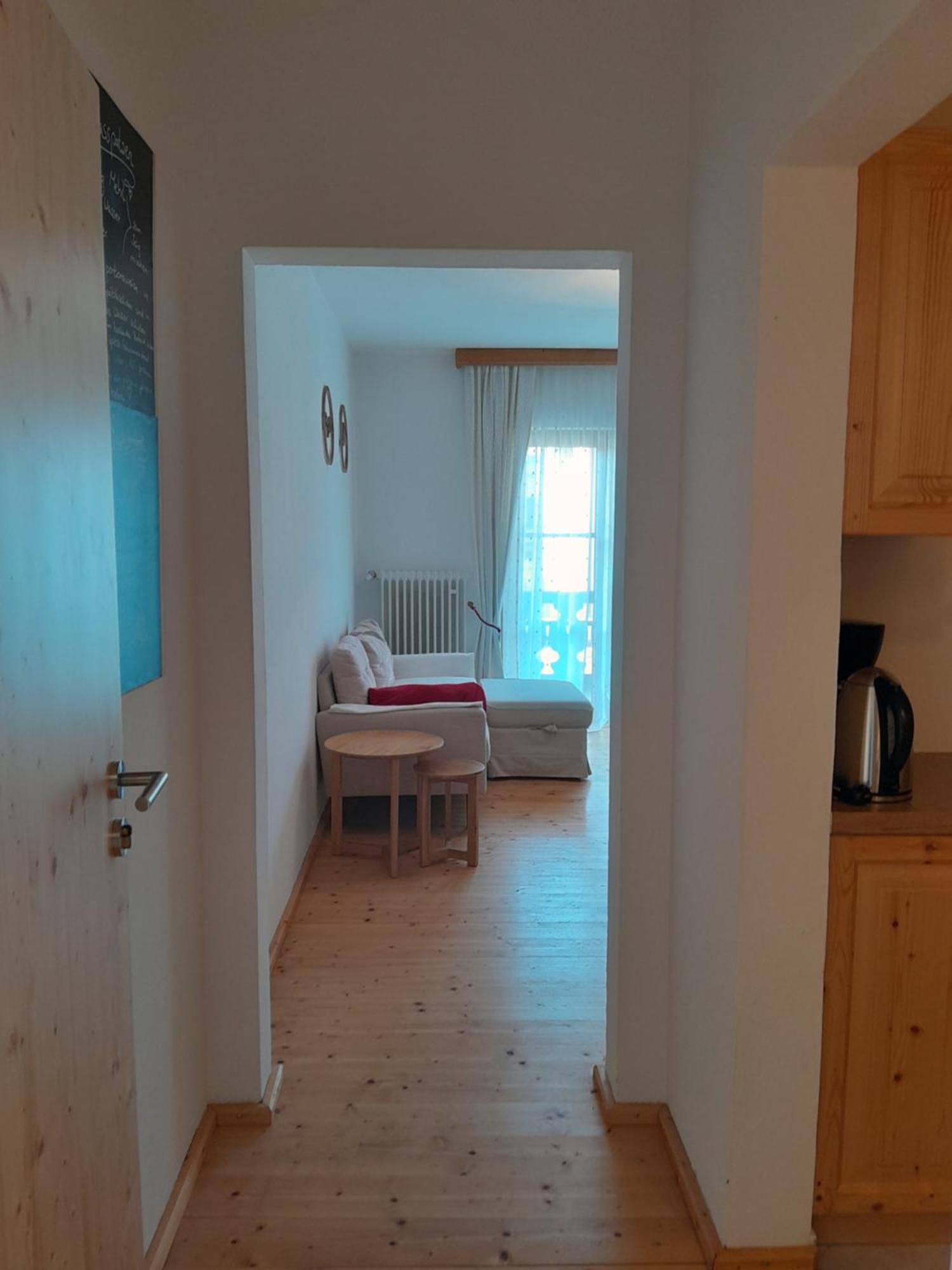 Gaestehaus Zunterer Wallgau Ruang foto
