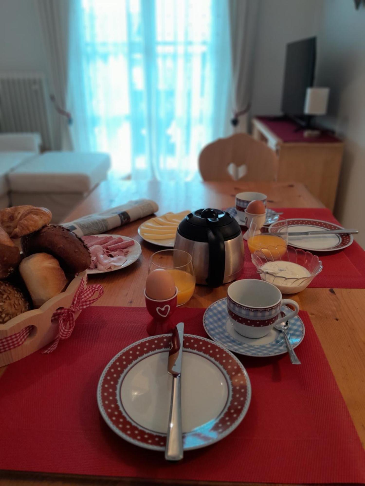 Gaestehaus Zunterer Wallgau Ruang foto